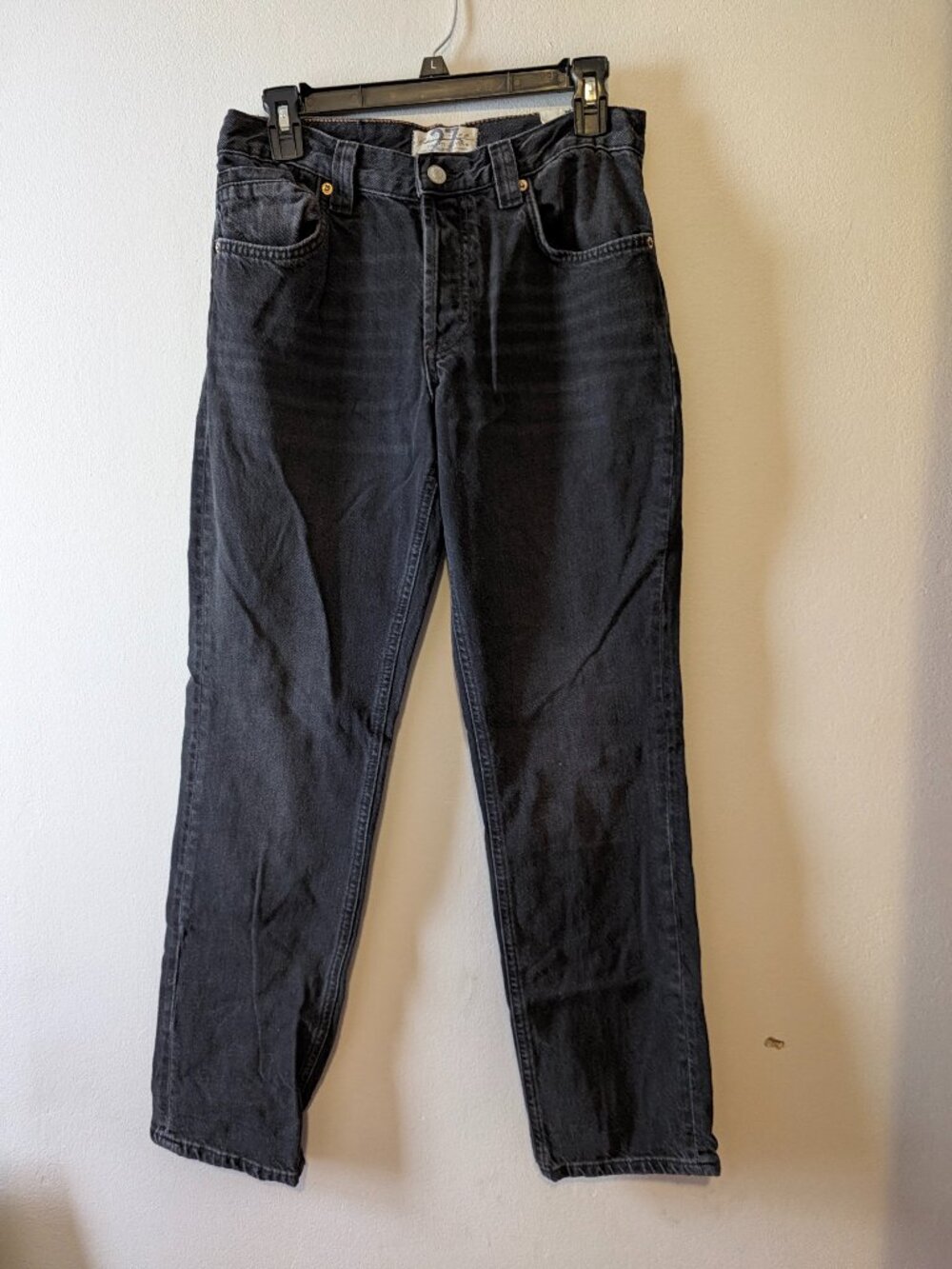 We The Free Siren Low Rise Curvy Straight Jeans Black Wash Size 27 Short